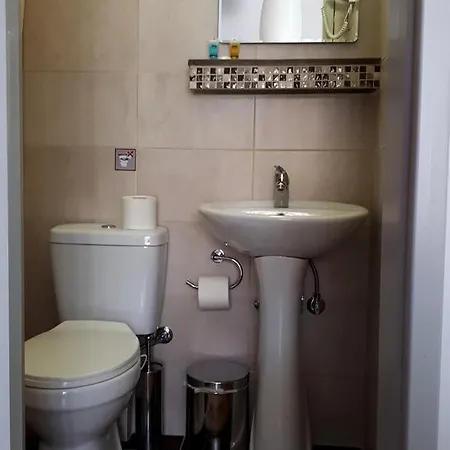 Daire Anesi To Rent *