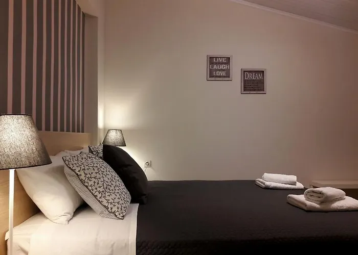 Anesi To Rent Apartman Olümpia